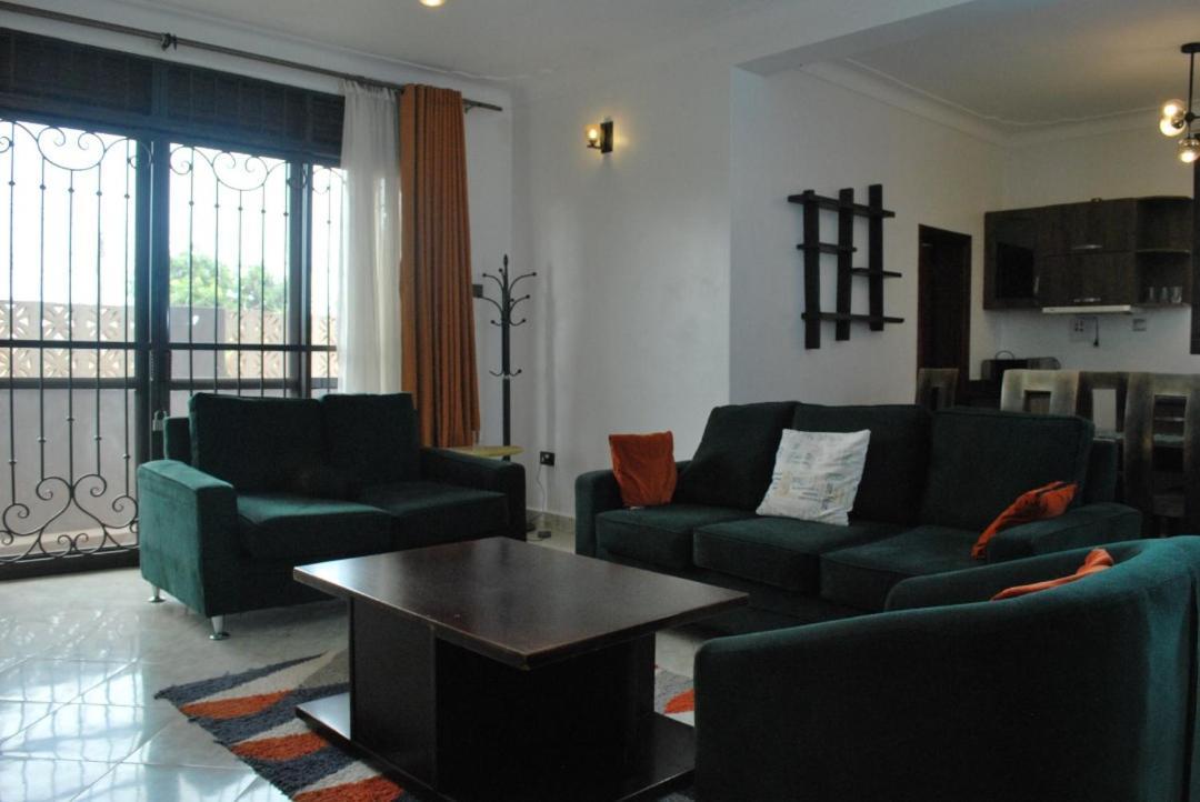 Jacuzzi City Home Кампала Экстерьер фото