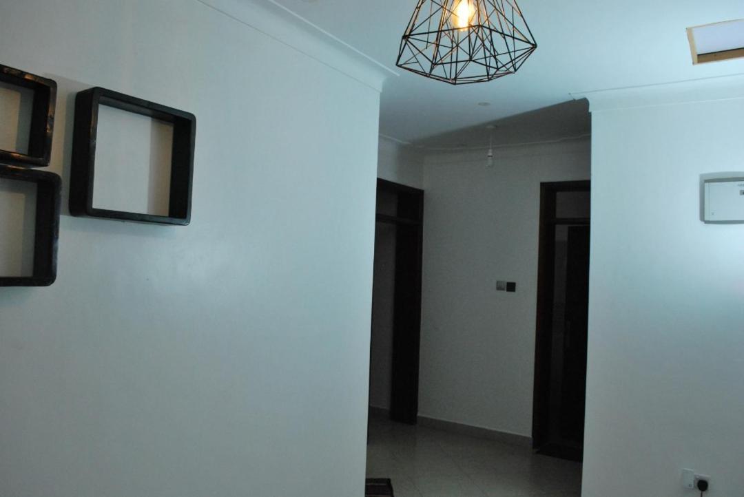 Jacuzzi City Home Кампала Экстерьер фото